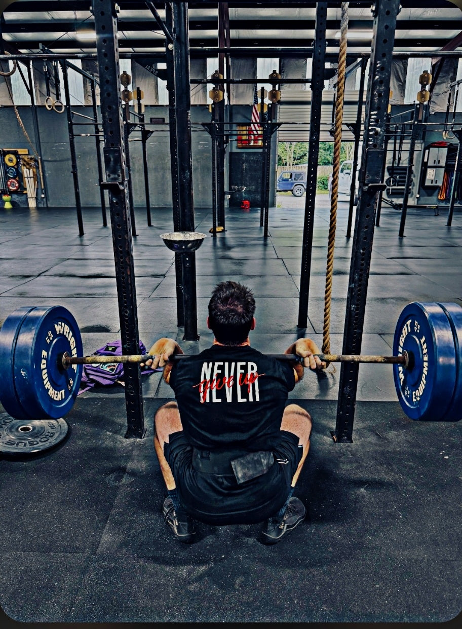 Yahweh Black Tee - Never Give up