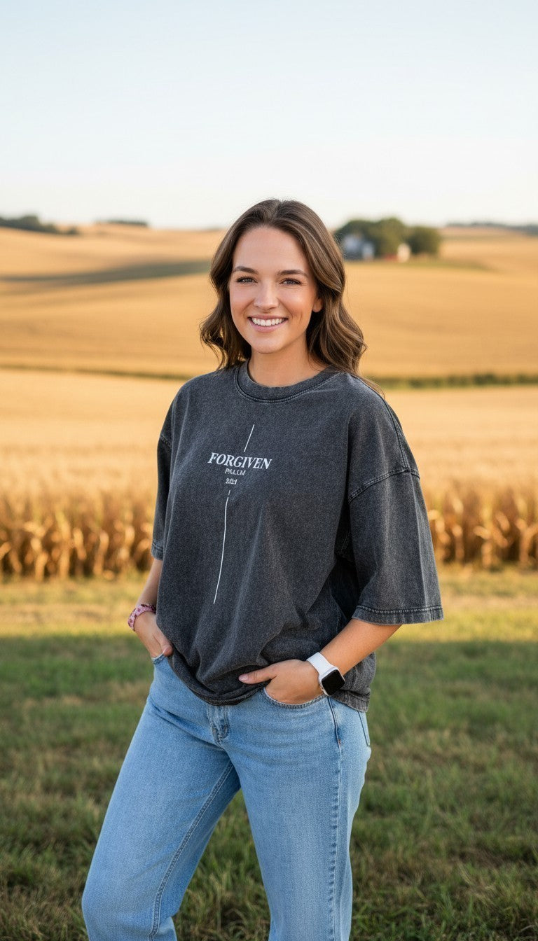 True Testimony Psalms 32:1 Cropped T-Shirt - Washed Black